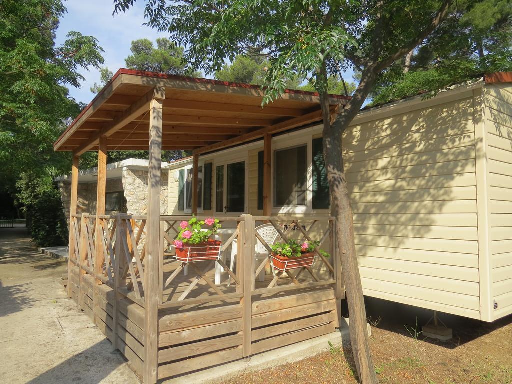 Camping Mia Bungalow & Mobile Home Weißenburg Zimmer foto